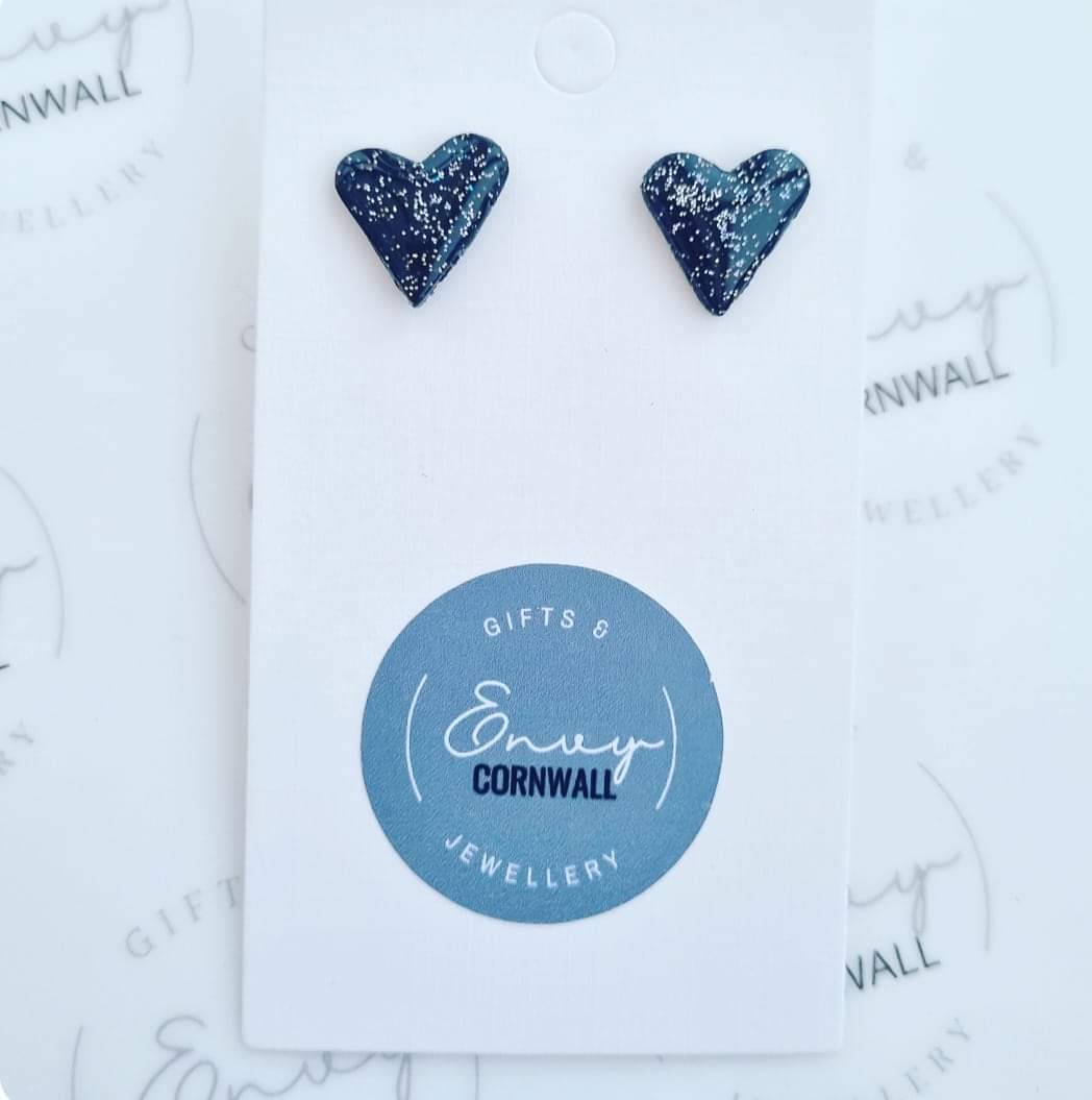 Heart Studs Black