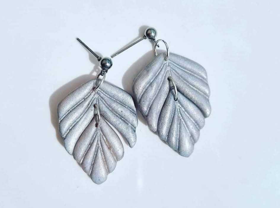 Holographic Double Leaf