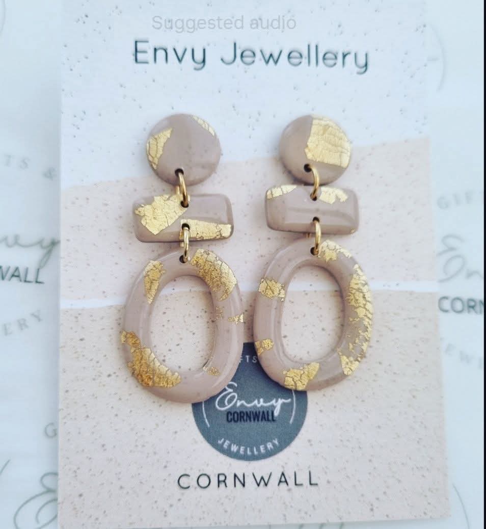 Classic Elegant Nude & Gold Foil