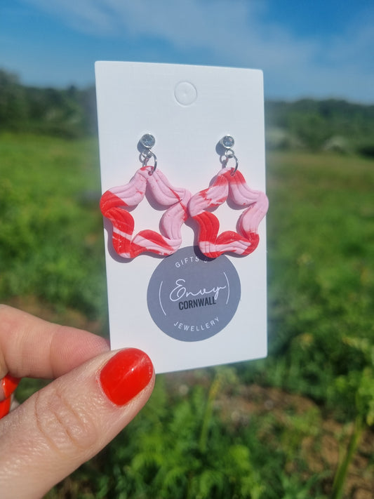 Pink & Red Wave Stars
