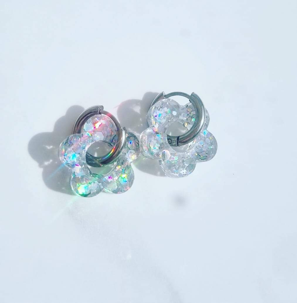 Sparkly Flower Huggies