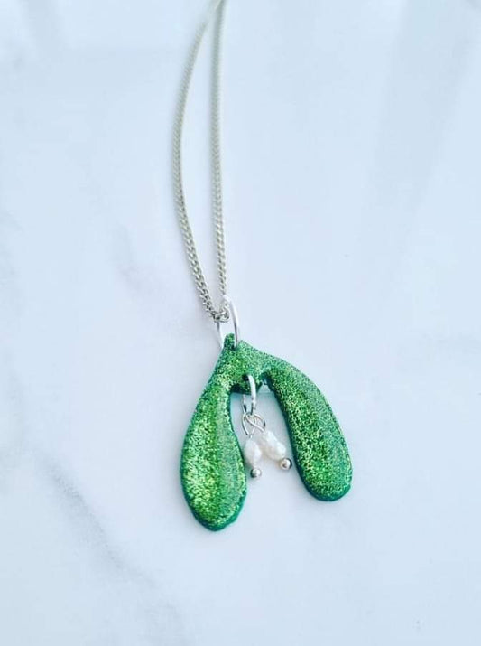 Mistletoe Necklace