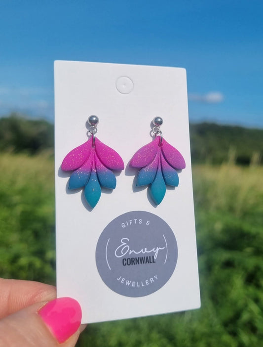 Pink & Turquoise Ombre Leaves