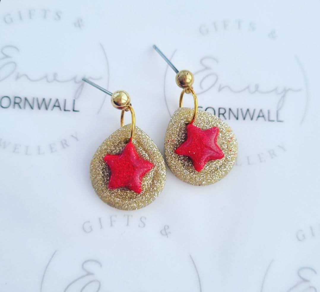 Gold & Red Stars