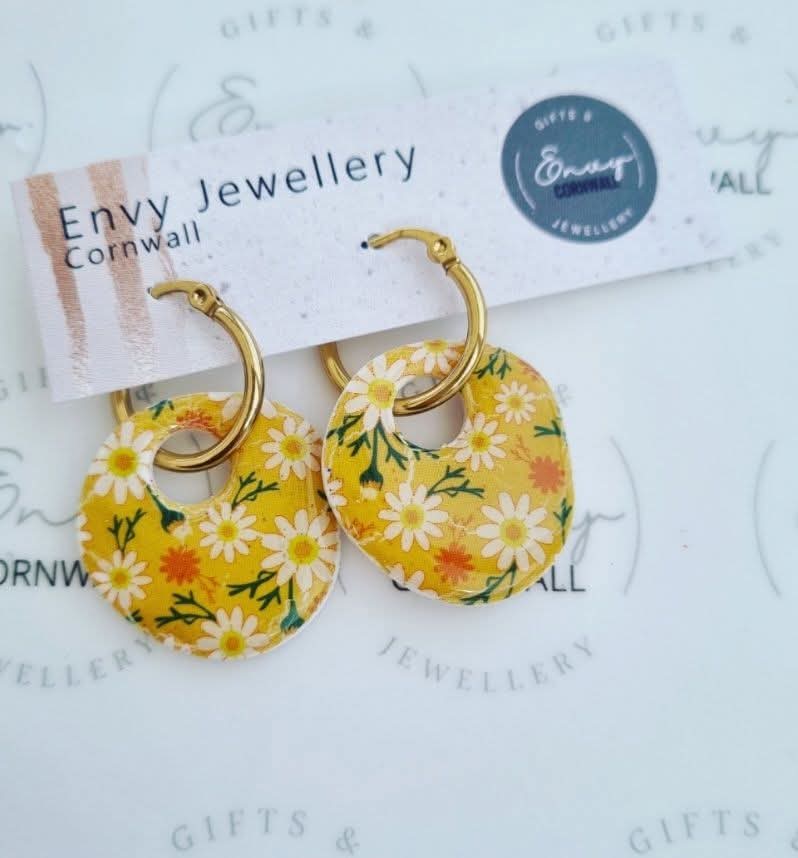 Vintage Yellow Flower Hoops Circles