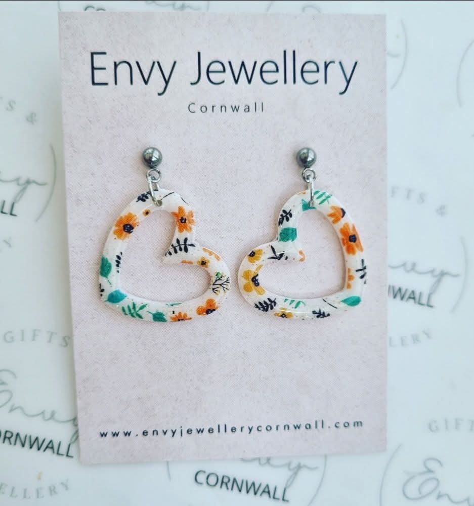 Orange & Green Open Floral Hearts