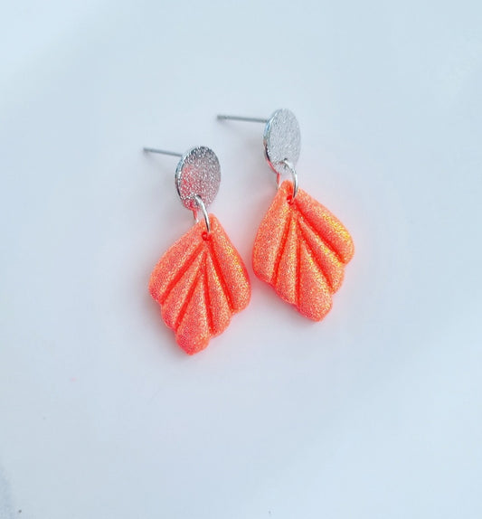 Sunset Coral Leaf
