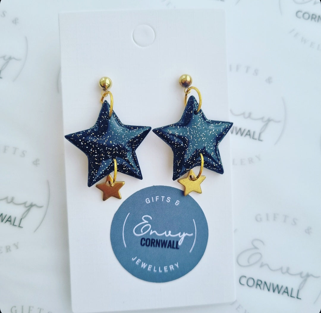 Black Sparkling Stars