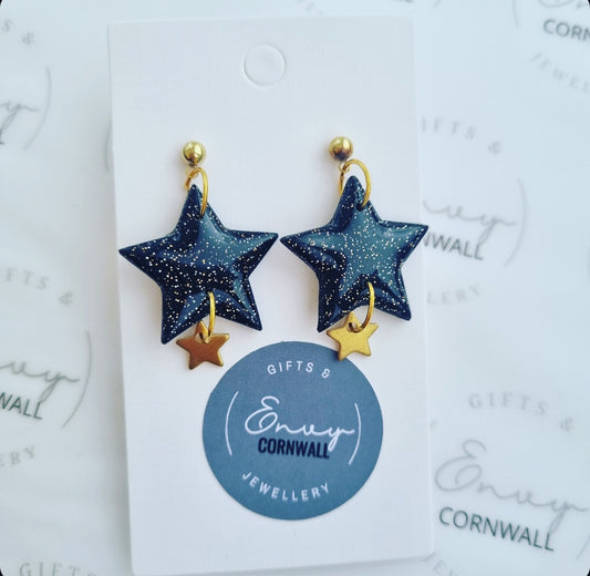 Black Sparkling Stars