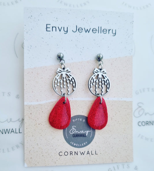 Red Bauble Drops
