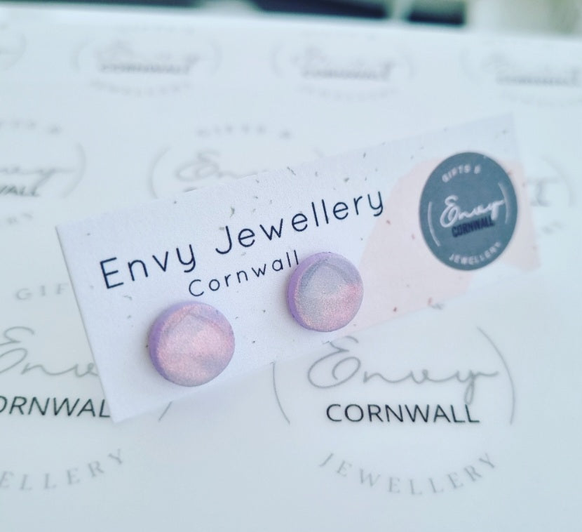 Shimmer Lilac Studs