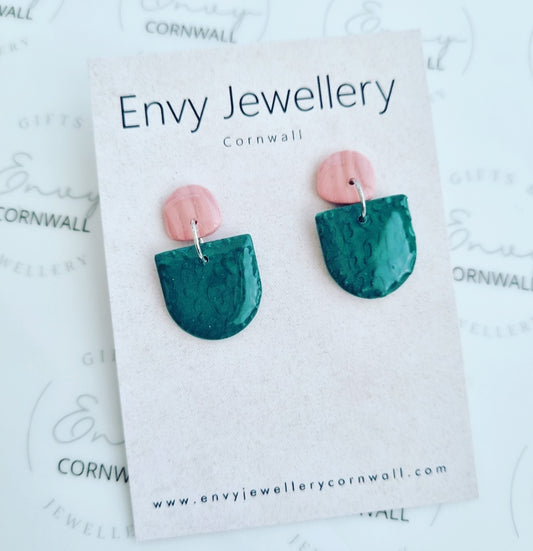 Deep Green & Pink Leopard Print